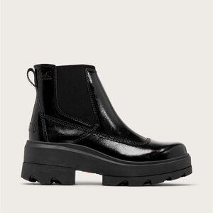 Sorel Joan Frwd Black Chelsea Boots, size 7.5